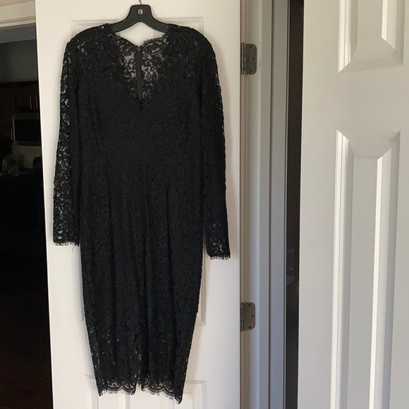 Bardot Dresses & Skirts - Bardot black, lace cocktail dress!
